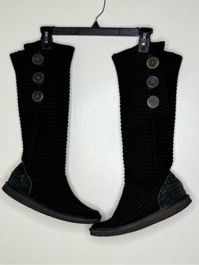 UGG Classic Cardy 5819 Black Knit Tall Boots Women’s Size 8